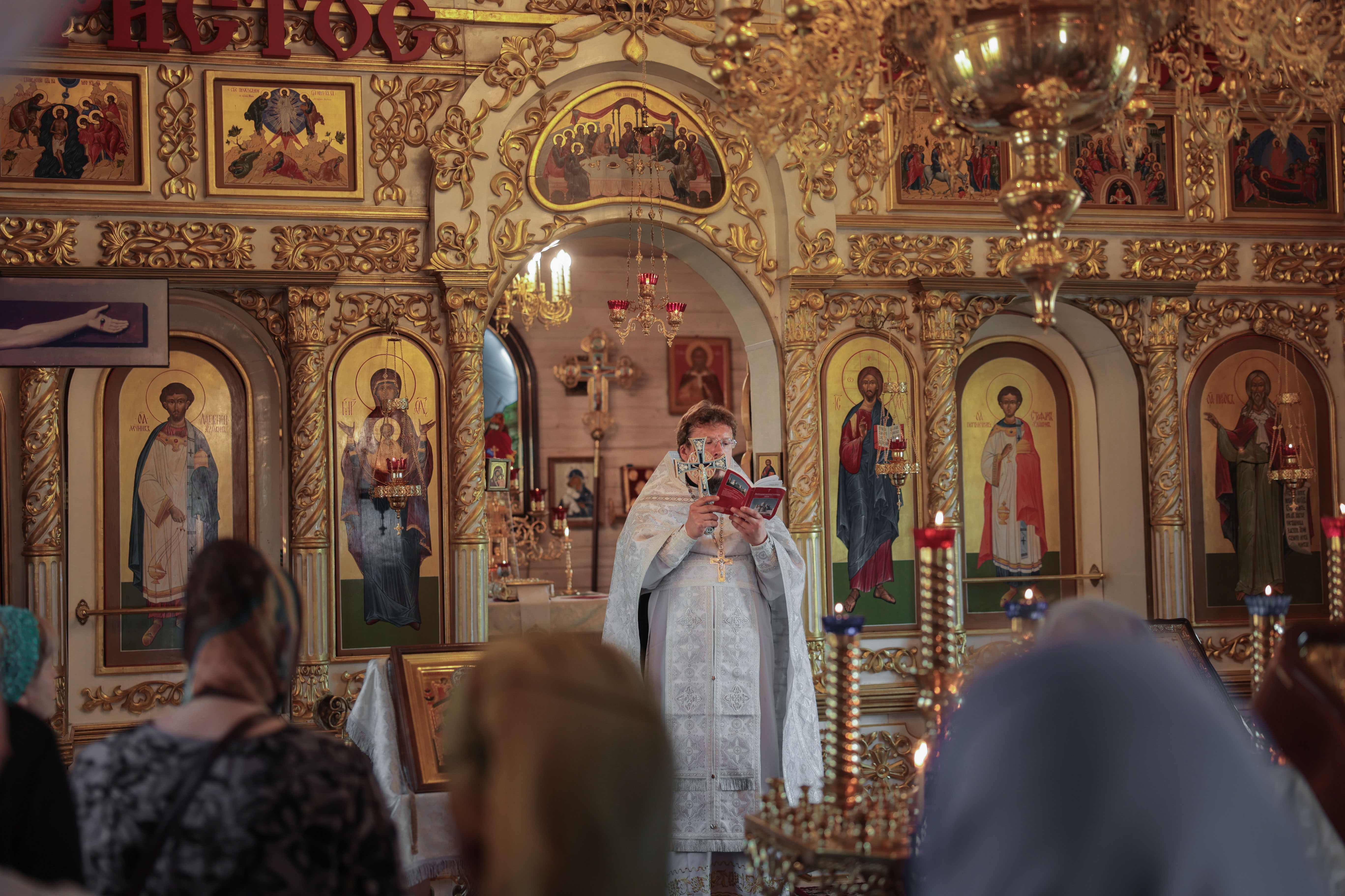 Фото: День памяти священномученика Александра, епископа Команского